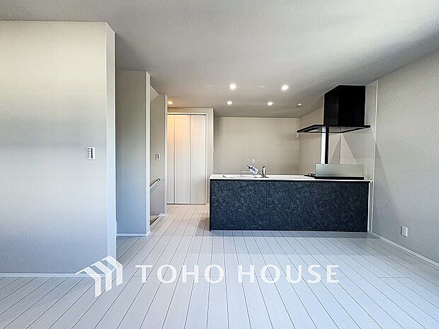 一日の中で多くの時間を過ごすことになる住まいだからこそ、いつも穏やかな空間であるように心掛けています