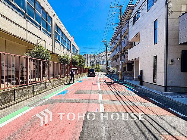 忙しく過ぎゆく日常を置き去るほど、ゆったりした時間が流れる住環境。