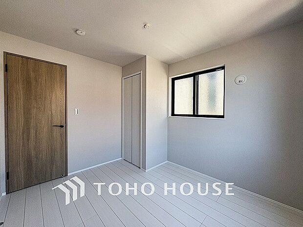 環境の良い場所にセンス良く暮らしたい、こだわりの室内には至福のシーンが繰り広げられます。