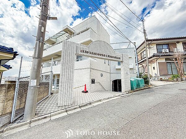 忙しく過ぎゆく日常を置き去るほど、ゆったりした時間が流れる住環境。