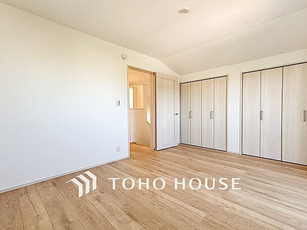 収納スペースもあり、生活しやすい居住スペースです。