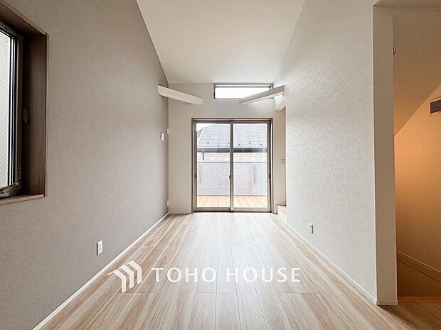 ご家族やお客様との時間など、多くの時を刻む空間。何気なく過ぎる時でさえも上質なひと時に。