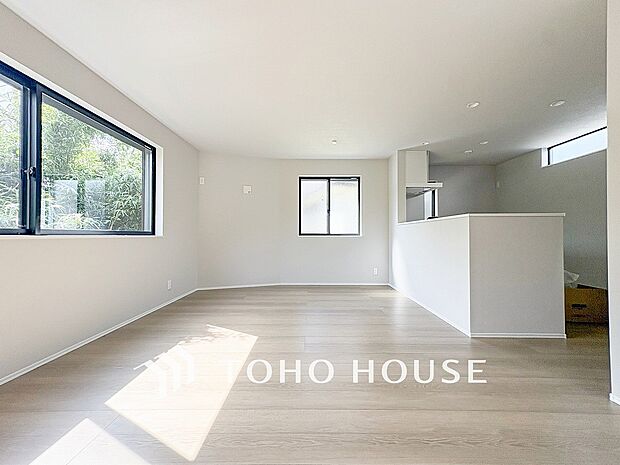 ご家族やお客様との時間など、多くの時を刻む空間。何気なく過ぎる時でさえも上質なひと時に。