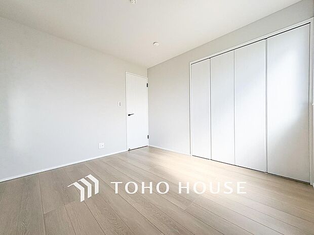 環境の良い場所にセンス良く暮らしたい、こだわりの室内には至福のシーンが繰り広げられます。