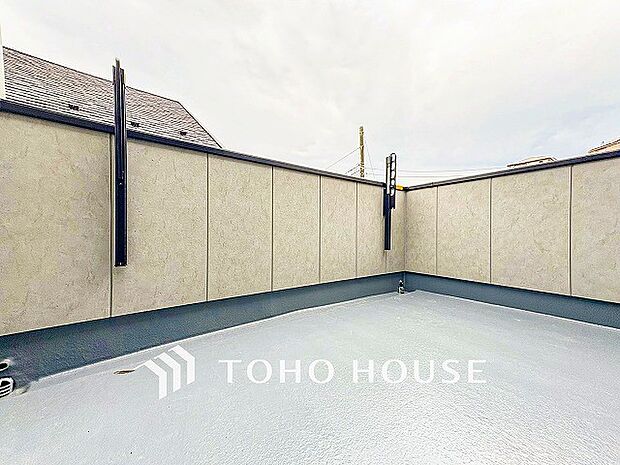 お部屋にも爽やかな風と暖かく柔らかな日差しが差し込み、毎日の暮らしを豊かに彩ります。