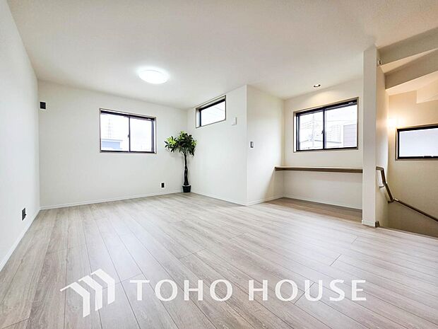 ご家族やお客様との時間など、多くの時を刻む空間。何気なく過ぎる時でさえも上質なひと時に。