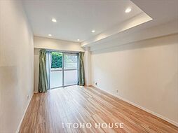 シャンボール白楽 2LDKのリビング/ダイニング