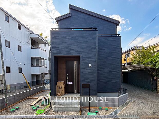 時間のゆとりと空間、爽やかな陽光がもたらす光と風を贅沢なまでに感じる暮らしが始まります。