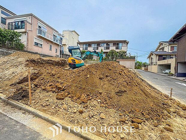 カースペースもゆとりある空間を保っています。