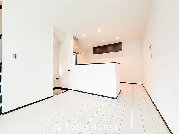 対面キッチンでリビングのご家族と会話を楽しみながらお料理できます。