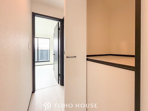 空間を余すところなく有効利用した収納は生活空間をより上質なものにしてくれるでしょう。