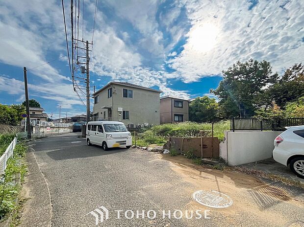 忙しく過ぎゆく日常を置き去るほど、ゆったりした時間が流れる住環境。