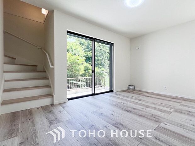 ご家族やお客様との時間など、多くの時を刻む空間。何気なく過ぎる時でさえも上質なひと時に。