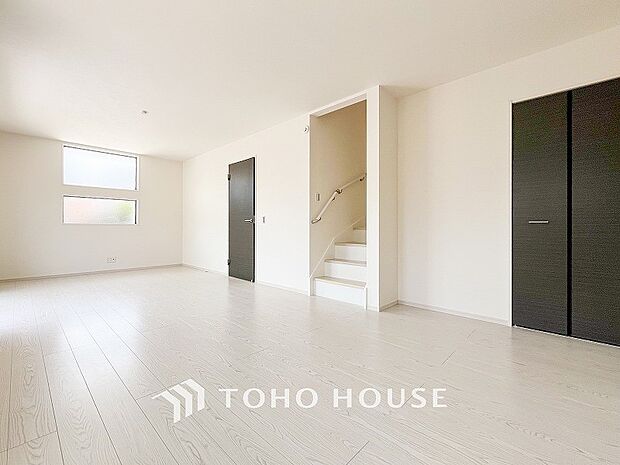 空気感という居心地の良いBGMは、暮らしのステージを彩り、心のやすらぎと満足感を与えてくれます。