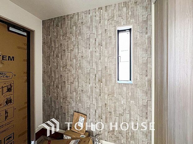 帰り着くたびに洗練されたテイストの空間に迎えられ誇りと喜びを感じる玄関まわりです。