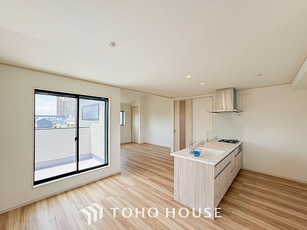 ご家族やお客様との時間など、多くの時を刻む空間。何気なく過ぎる時でさえも上質なひと時に。