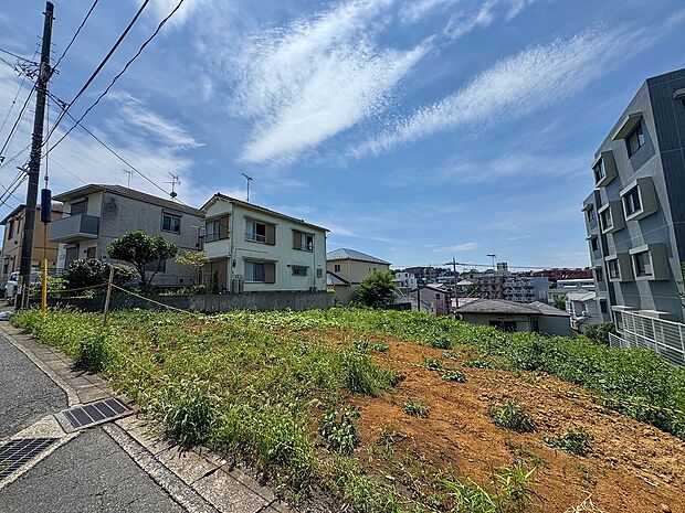 忙しく過ぎゆく日常を置き去るほど、ゆったりした時間が流れる住環境。