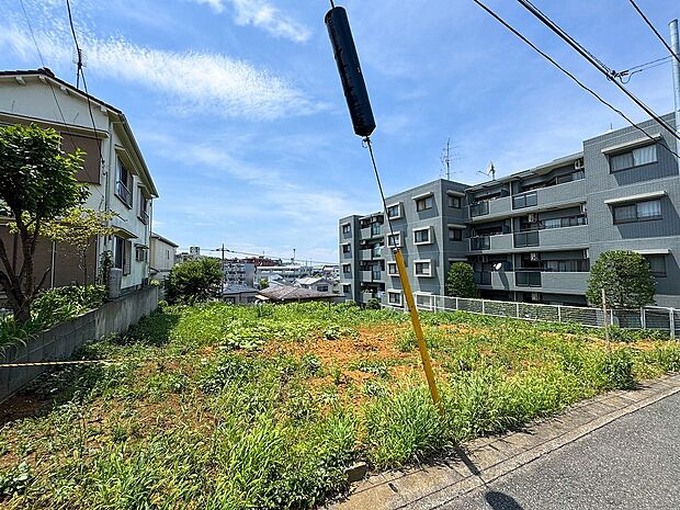 表現された空間は豊かな光と風を纏い、暮らしの時間を豊かにしてくれます。