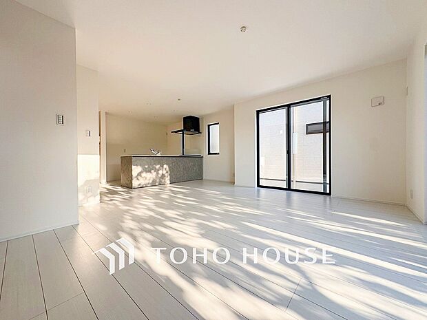 ここにはみんなが集い、食事と楽しい会話が始まるスペース。