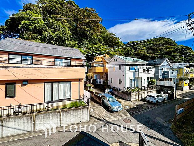 開放的で気持ちの良い眺望と青い空を満喫できます。