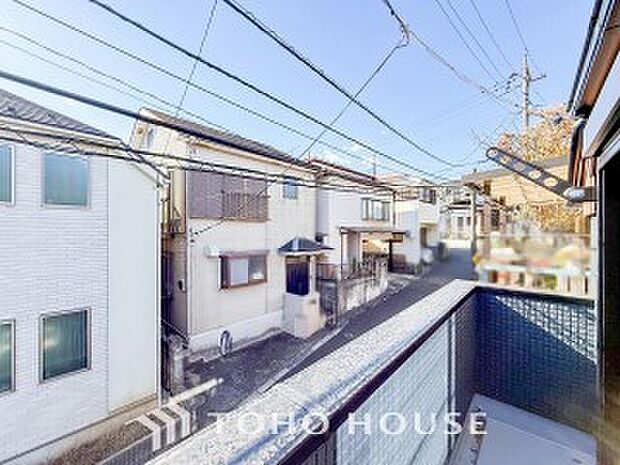 開放的で気持ちの良い眺望と青い空を満喫できます。