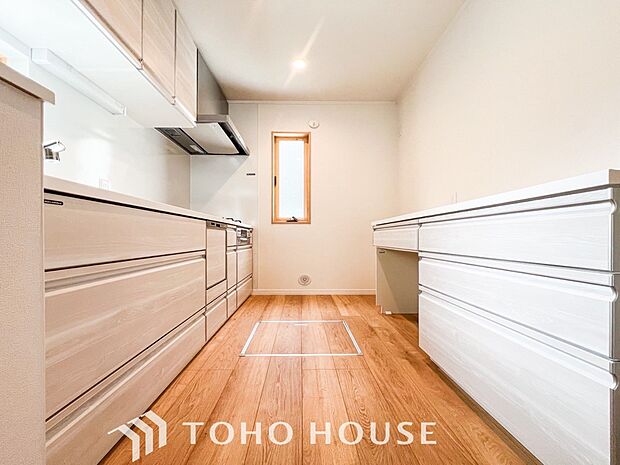 家族の健康を支えるキッチン。毎日使う場所だから気持よく使えて、居心地の良い空間に。