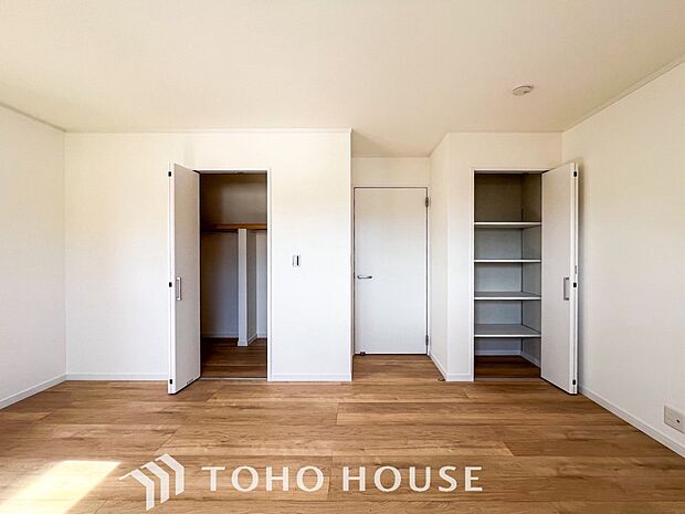 空間を余すところなく有効利用した収納は生活空間をより上質なものにしてくれるでしょう。