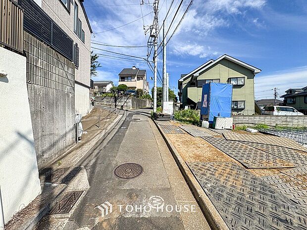 風を感じ青い空から太陽の恵みを感じるロケーション。
