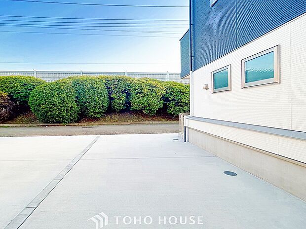 カースペースもゆとりある空間を保っています。