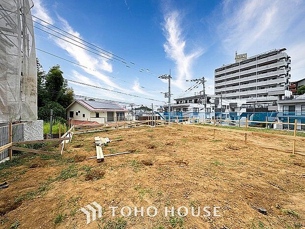 表現された空間は豊かな光と風を纏い、暮らしの時間を豊かにしてくれます。