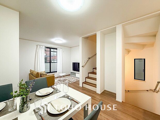 空気感という居心地の良いＢＧＭは、暮らしのステージを彩り、心のやすらぎと満足感を与えてくれます。