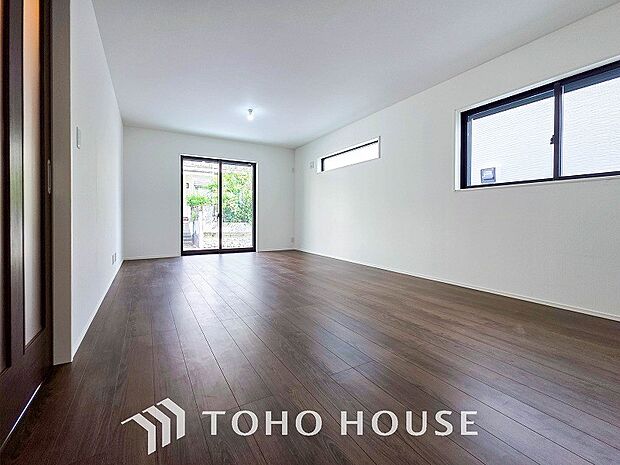 空気感という居心地の良いＢＧＭは、暮らしのステージを彩り、心のやすらぎと満足感を与えてくれます。