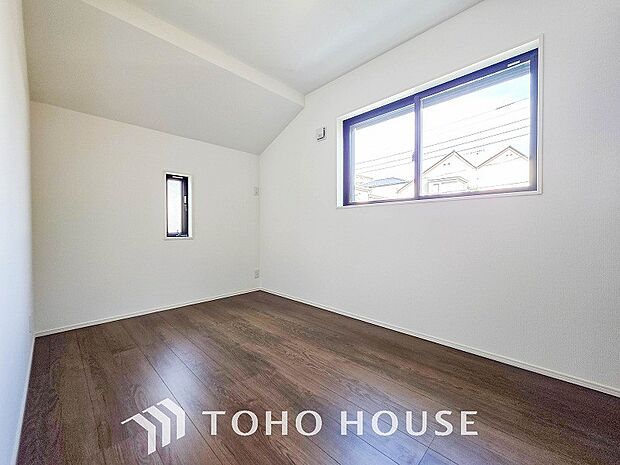 環境の良い場所にセンス良く暮らしたい、こだわりの室内には至福のシーンが繰り広げられます。