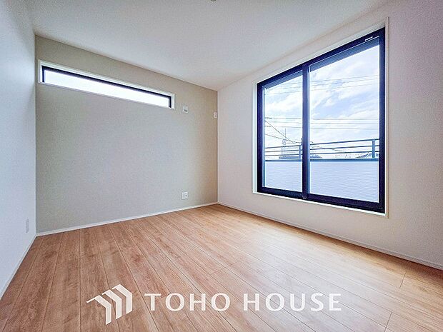 環境の良い場所にセンス良く暮らしたい、こだわりの室内には至福のシーンが繰り広げられます。