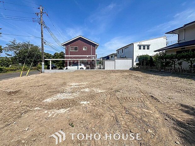 現地土地写真『快適』は「家」と「街」と「環境」が調和した時に訪れるだと改めて感じさせてくれます。