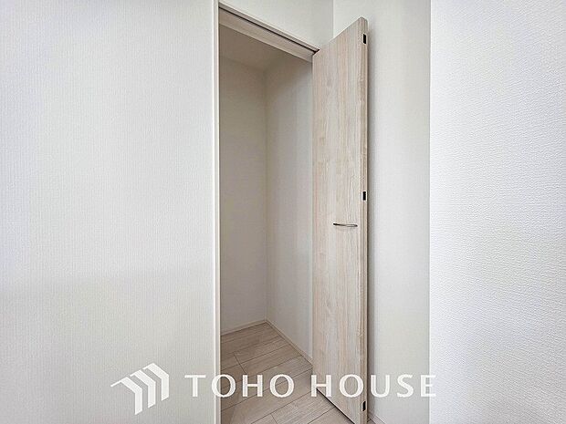 空間を余すところなく有効利用した収納は生活空間をより上質なものにしてくれるでしょう。