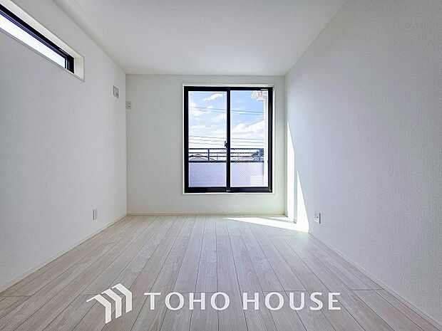 環境の良い場所にセンス良く暮らしたい、こだわりの室内には至福のシーンが繰り広げられます。