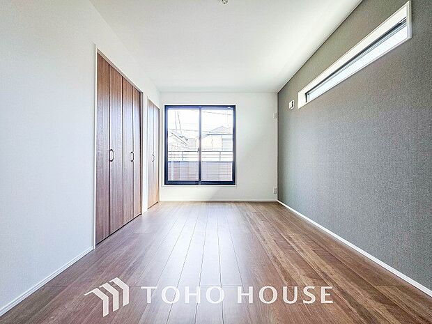 収納スペースもあり、生活しやすい居住スペースです。