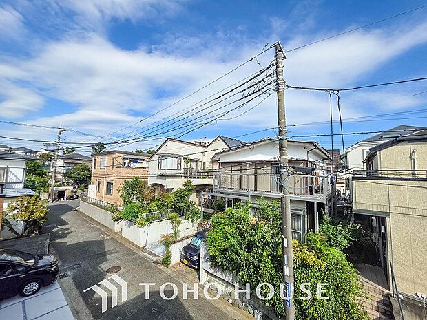 開放的で気持ちの良い眺望と青い空を満喫できます。