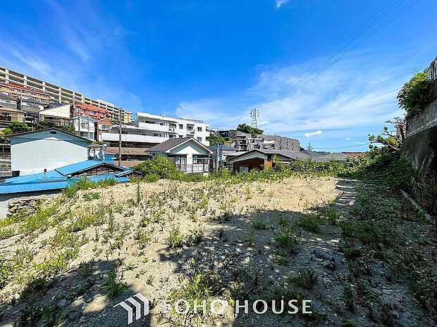 閑静な住宅地で小さなお子様がいるご家族にも安心な住環境が魅力です。