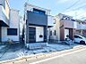 外観：爽やかな青空の下に贅沢なほどに降り注ぐ陽光、豊かな居住性と、クオリティが見事に調和した住空間。