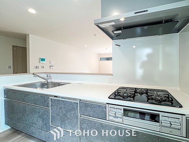 家族の健康を支えるキッチン。毎日使う場所だから気持よく使えて、居心地の良い空間に。