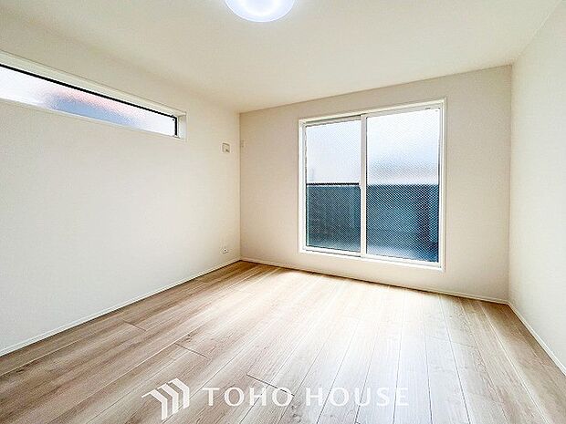 通風・採光にも優れ、心地よい光と風があふれています。