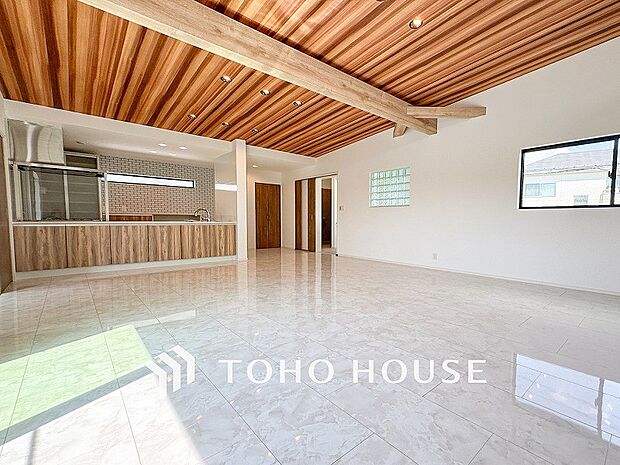 家は、ただ生活する場ではなく、暮らしを愉しく、快適にする場所。家族の会話も弾む空間に。