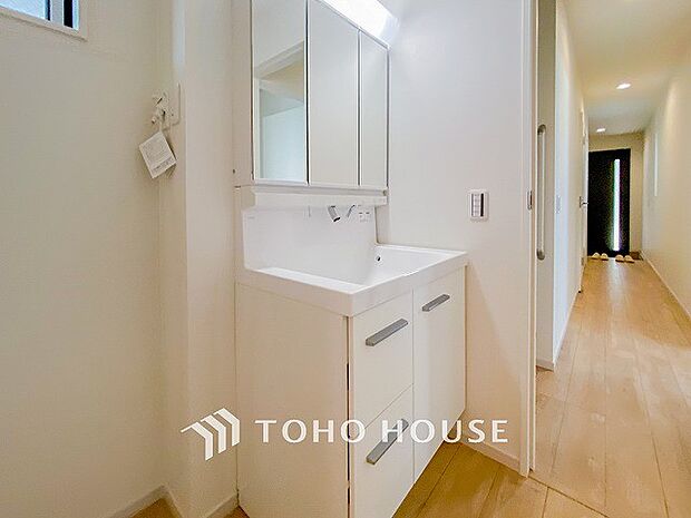 洗面台・洗面所ご家族の1日が始まり、1日の終わりを締めくくる洗面空間。