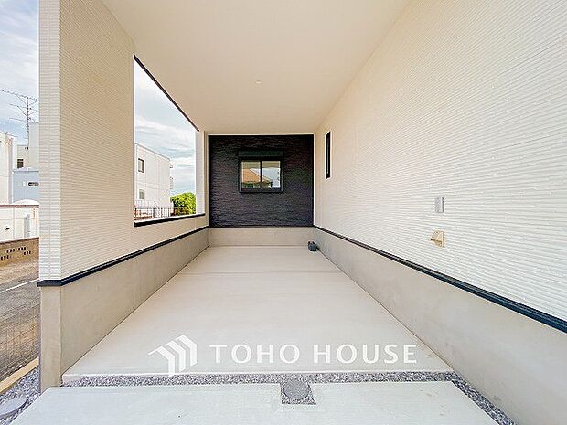 カースペースもゆとりある空間を保っています。