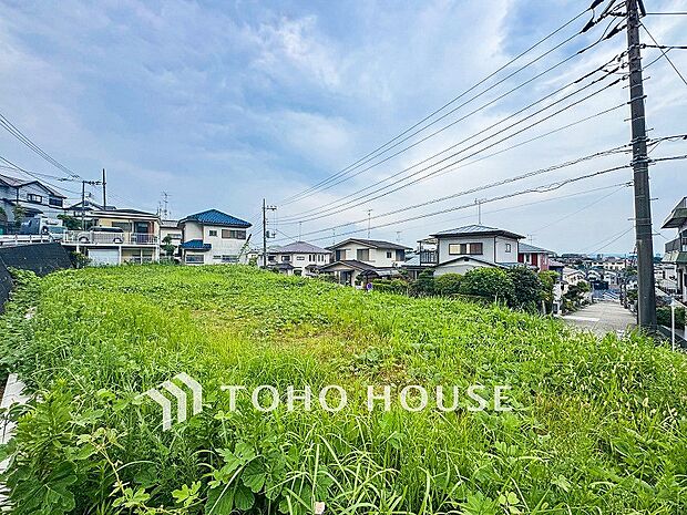 時間のゆとりと空間、爽やかな陽光がもたらす光と風を贅沢なまでに感じる暮らしが始まります。