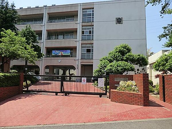 川崎市立野川中学校
