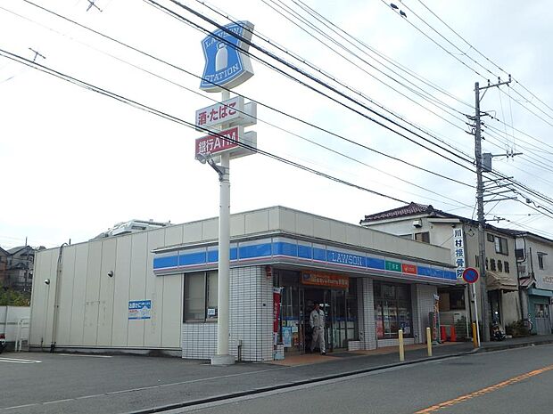 24時間営業ですので、急な買い物に便利です。