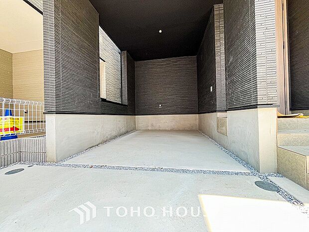 カースペースもゆとりある空間を保っています。